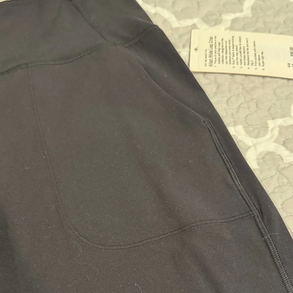 lululemon athletica Align Black Wide Leg Crop - Picture 6 of 6
